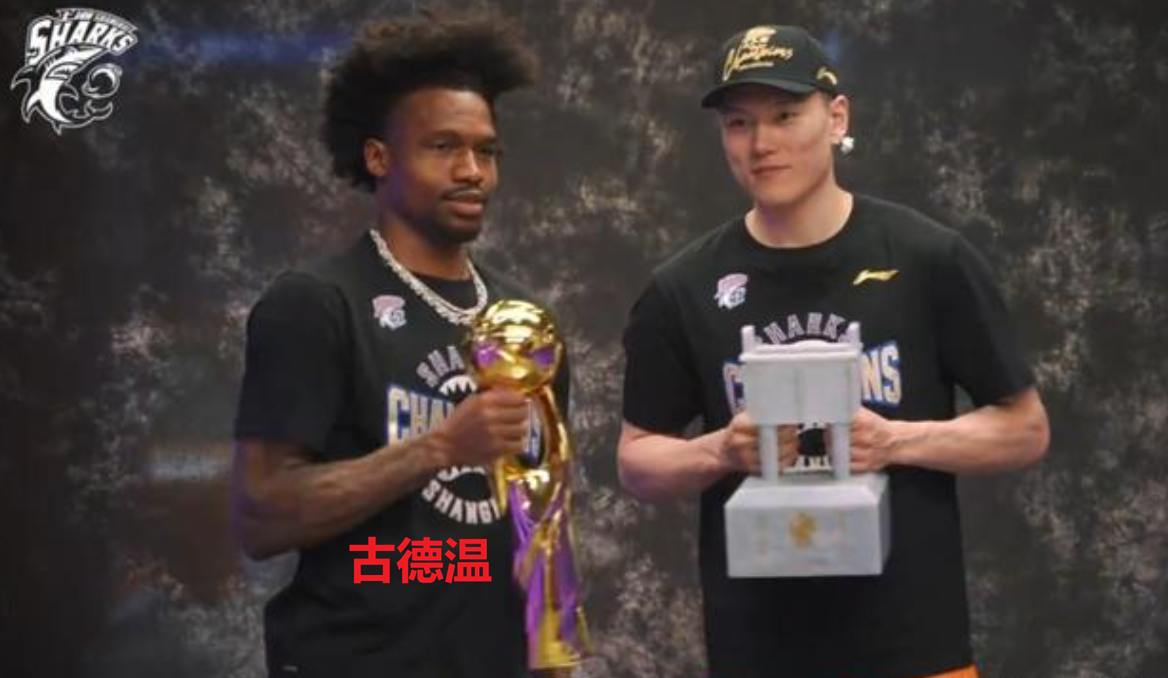 小威将搭档穆霍娃出战柏林女双