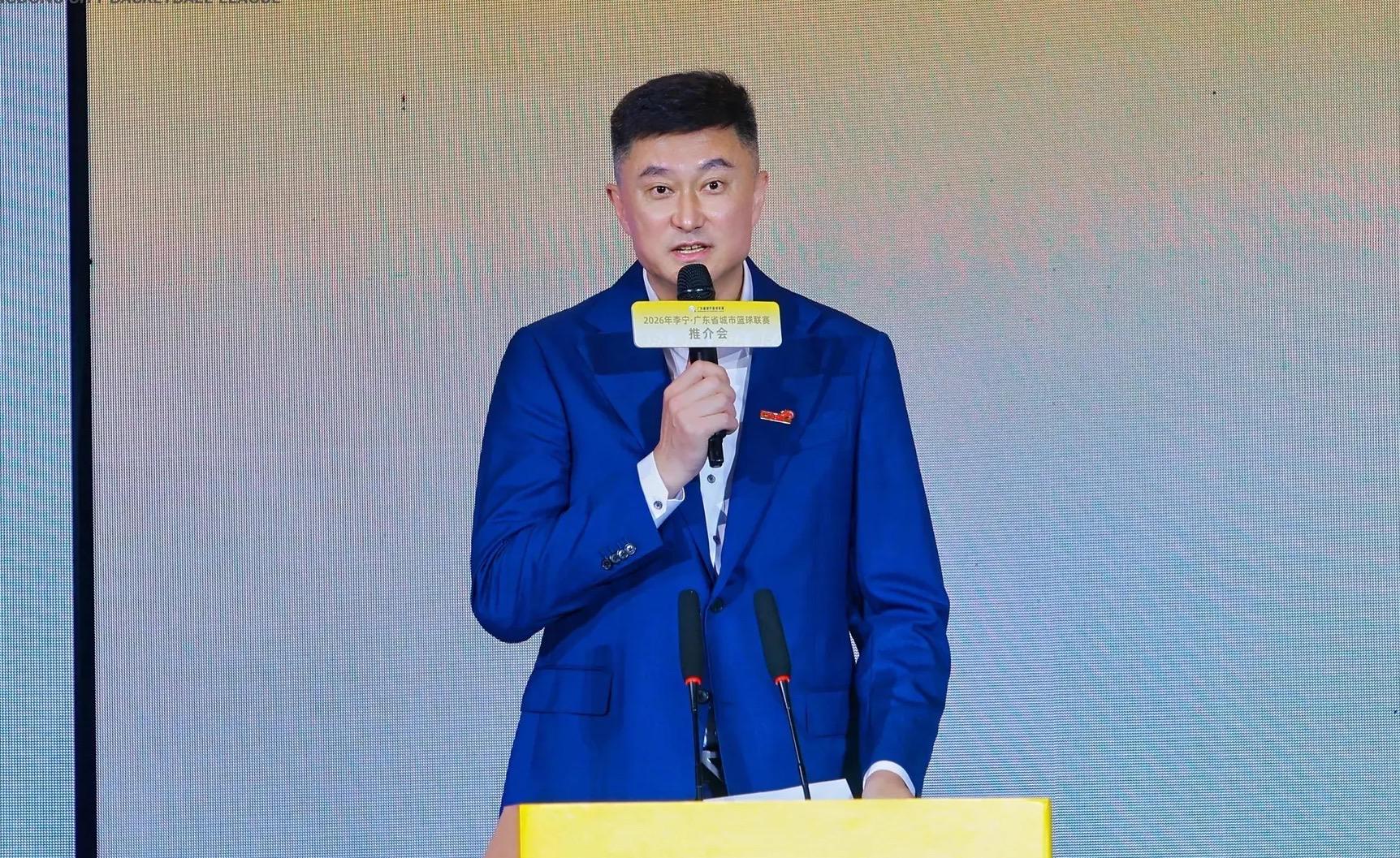 美媒扎心福克斯，米奇也被质疑！文班若想争冠，马刺要做出3改变