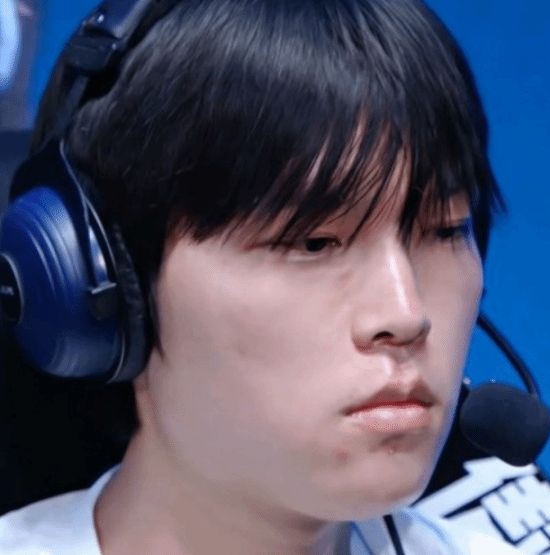 亚运会乒乓球24号赛程:男女团决赛中日巅峰对决!女双迎来首秀!